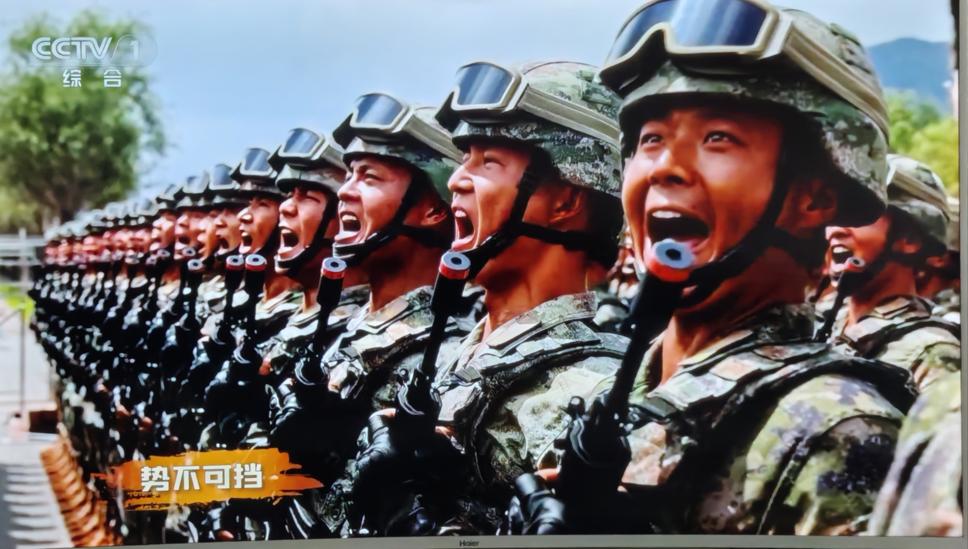 【疫情下的中国/疫情下的中国魂刘会武】-第3张图片
